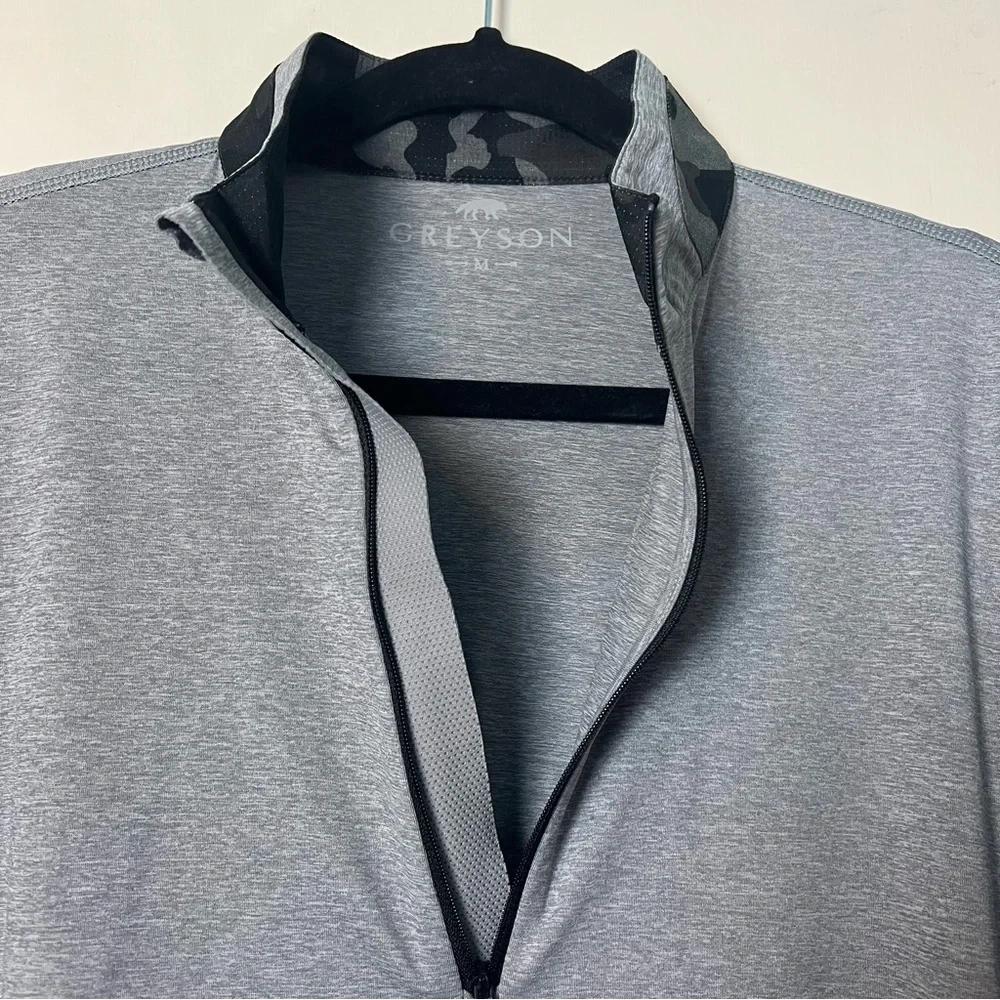 Greyson –‎ Men’s Brri Cooling ¼ Zip Pullover Gray Camo Collar – Sz. M